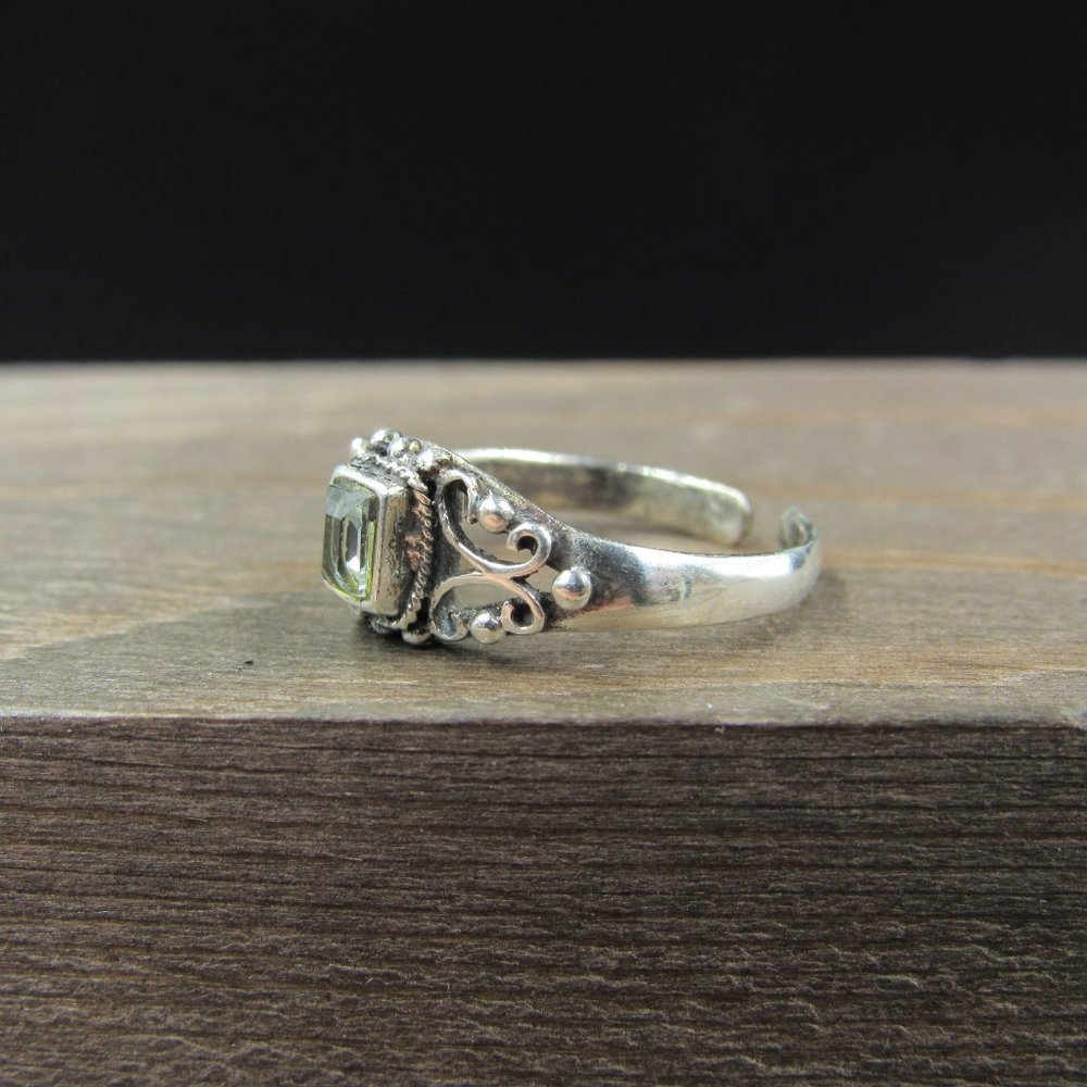 Size 3.75 Sterling Silver Rustic Rectangle Topaz … - image 2